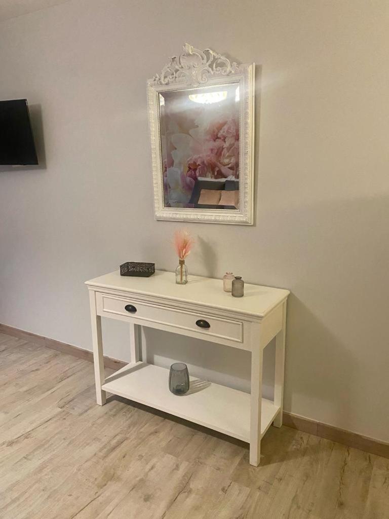 Appartamento Domaine D'Ella Jourre Canet  Esterno foto